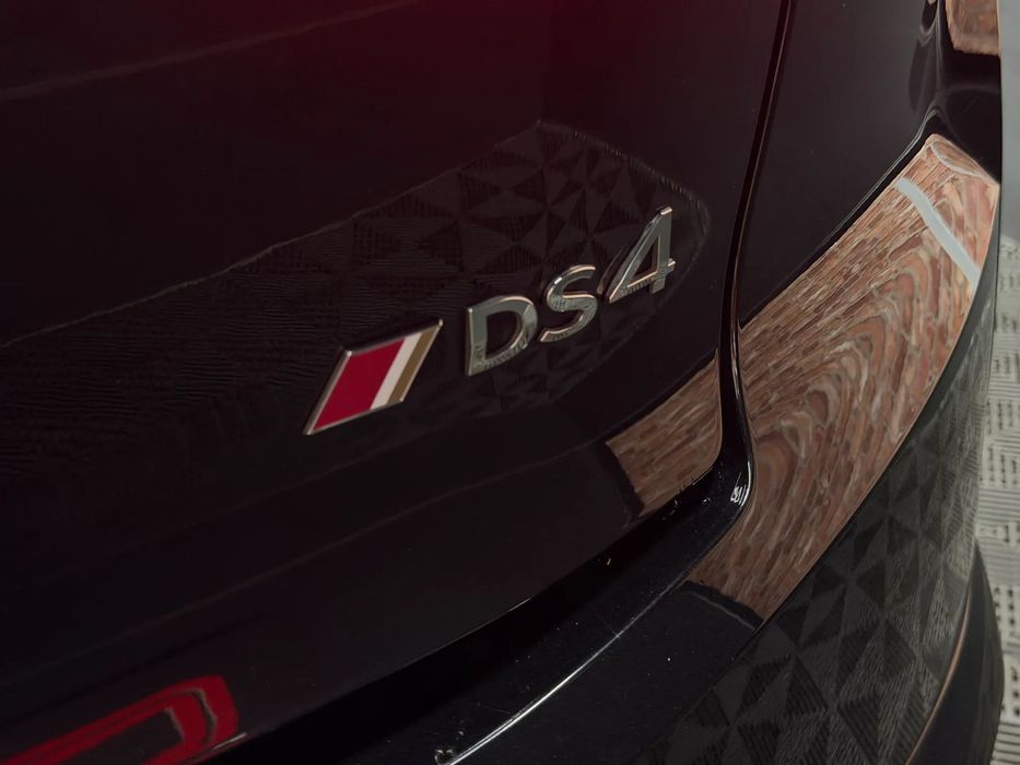 DS DS4 1.5 BlueHDi Performance Line EAT8