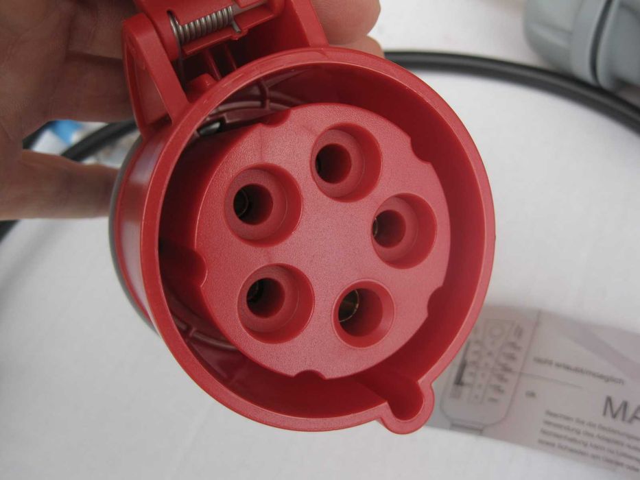 NRGkick 32A 22kW ładowarka do auta elektryka 22kW wallbox Typ2 7.5metr