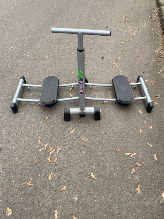 Продам спортивный инвентарь гири гантели штанги блины