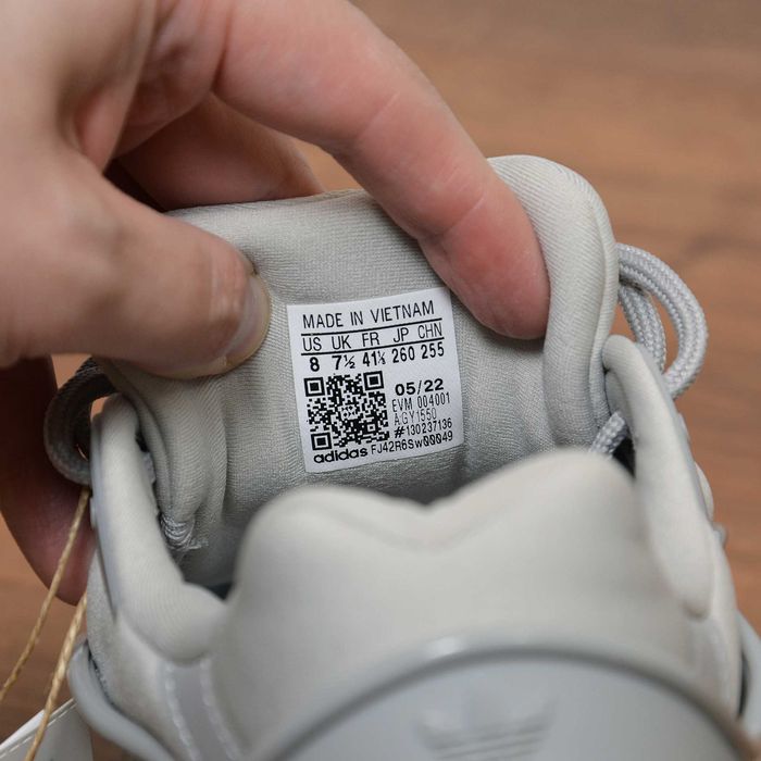 Adidas Originals Oznova кроссовки оригинал 41 / 26см (GY1550)