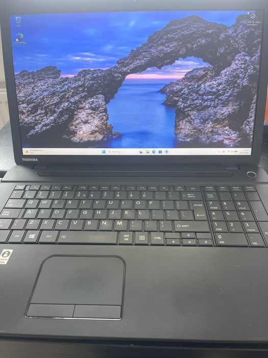 Toshiba satelte pro c70 i5-4200u/12ram/256ssd 17,3cali