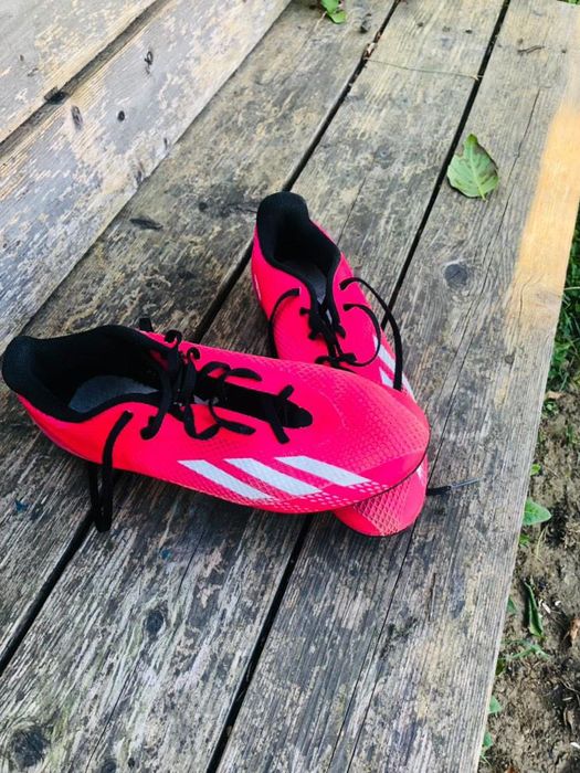 Футбольні бутси Adidas X