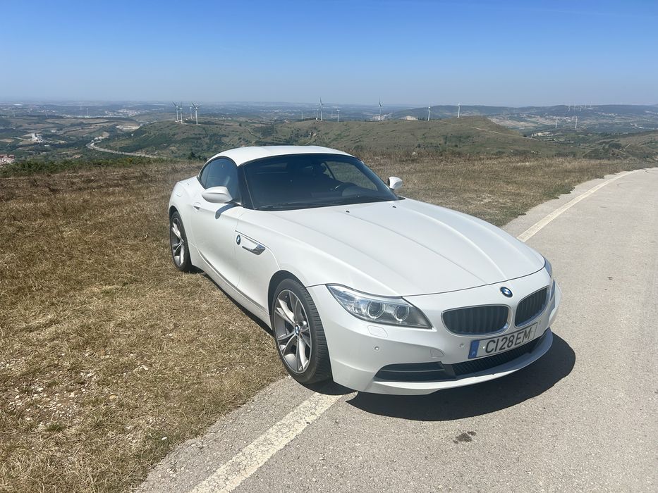 BMW Z4  caixa automatica 8 velocidades