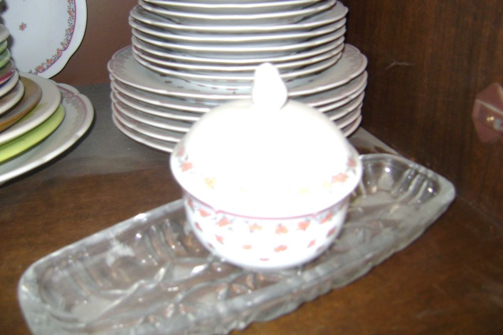 продам столовый сервиз на 6 персон