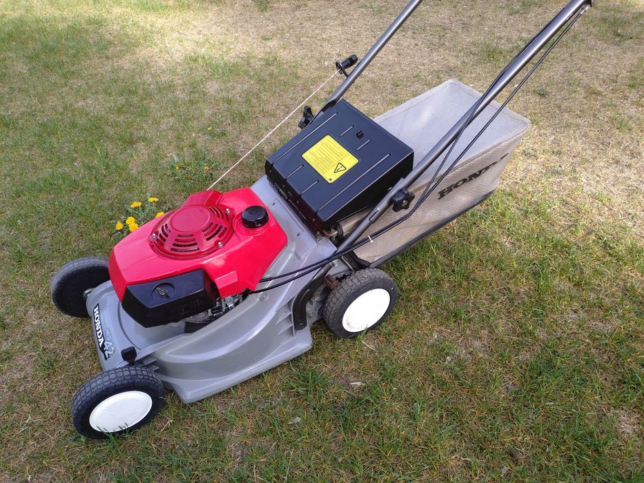 Honda kosiarka spalinowa do koszenia trawy
