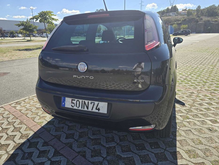 Fiat Punto Evo Hatchback 1.2 Gasolina — photo 4
