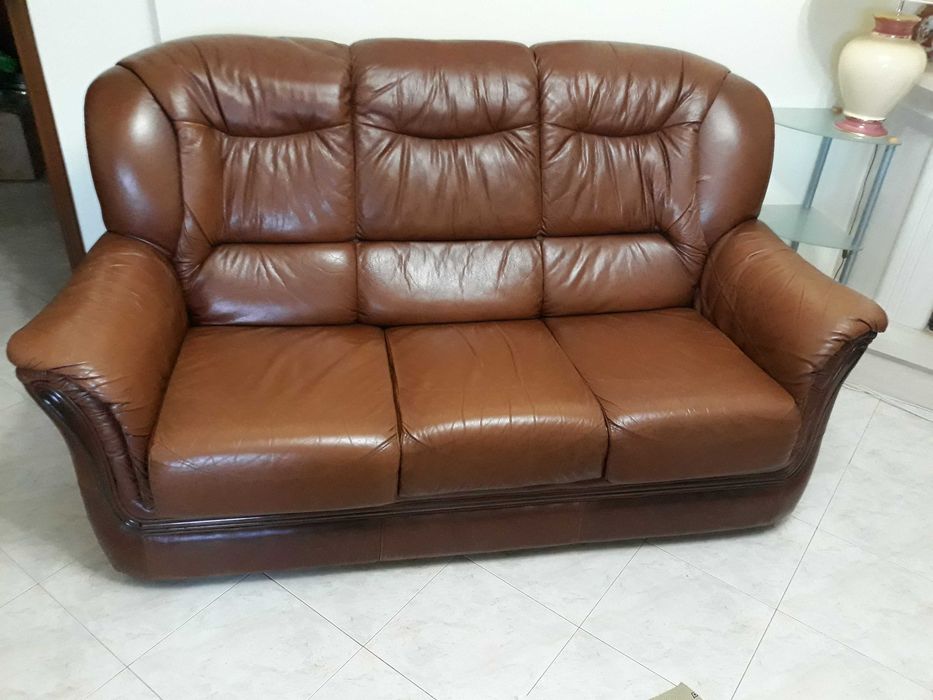 Movens usado sofas e estantes de casa