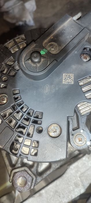 Jaguar Range Rover Evoque 2.0 D alternator 180A i inne