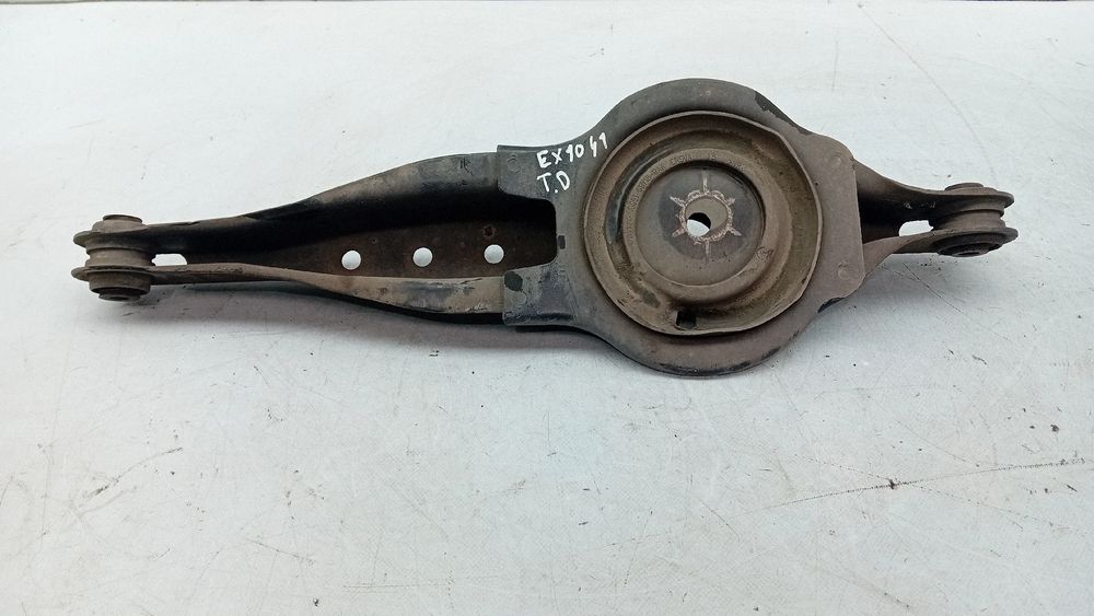 Braço de suspensão trás direito VOLVO V60 I Cross Country (157)