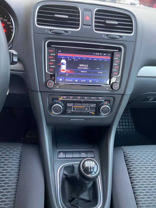 Штатна магнітола 2/32 Volkswagen VW Passat Golf Jetta Caddy Touran CarPlay Android GPS WiFi