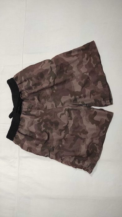 Шорти чоловічі Identic

розмір:  M   б/у