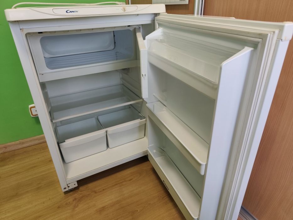 Lodówka z funkcją zamrażarki Candy