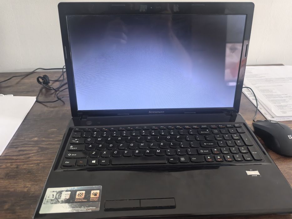 Laptop Lenovo  dla osób starszych lub na części
