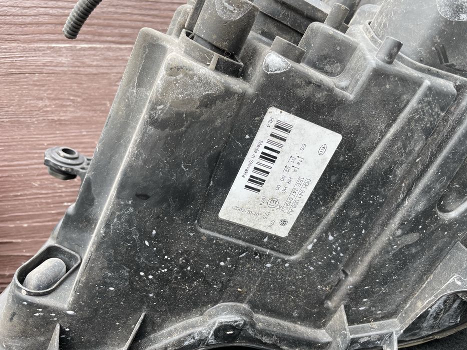 Фари, фара, ліхтарі передні VW Polo 4 Фольксваген Поло 4 (05-09)