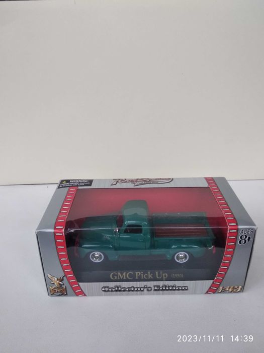 Моделі Yat Ming M 1/43