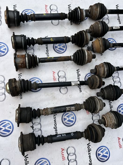 Напіввісь привід полуось шрус  Audi a4 b6 a4 b7 a6 c5 a6 c6 Q7 touareg