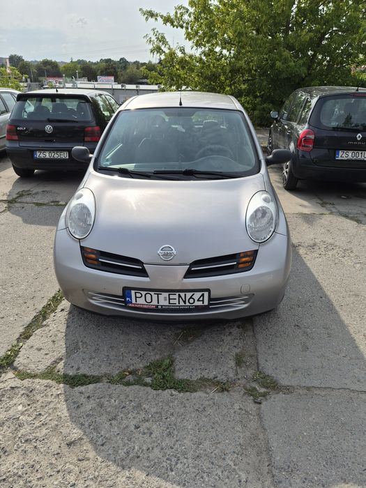 Samochód jest w dobrym stanie.