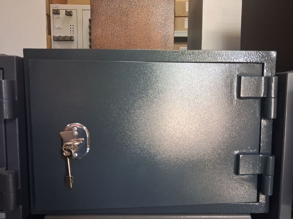 Вигідна ціна !Сейф вогнетривкий