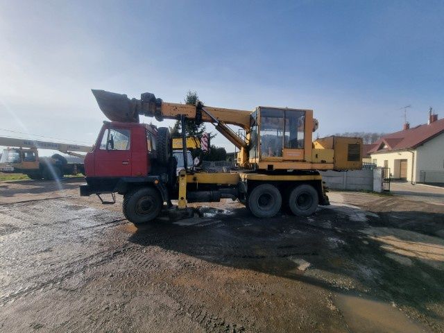 Tatra uds koparka 6x6