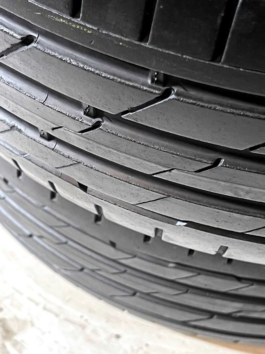 Pneus Hankook Ventus S1 Evo3 - 245/45/18 - Excelentes