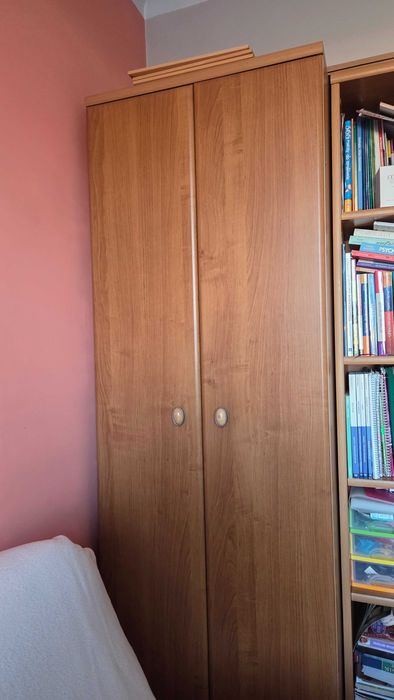 Szafa BRW (nieduża, pojemna)