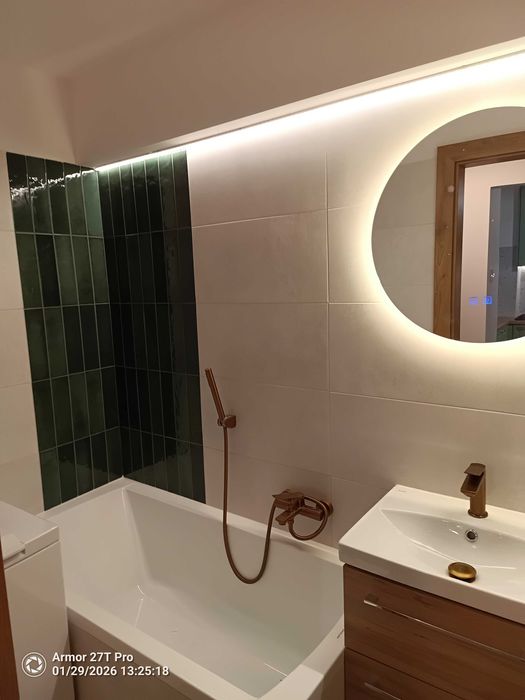 Łazienki Płytki Hydraulika Złota Rączka 8000