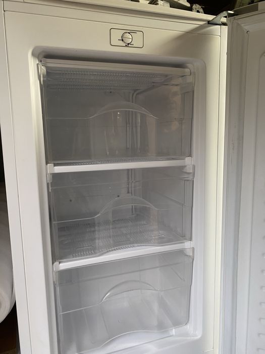 Морозильна камера Candy / Італія