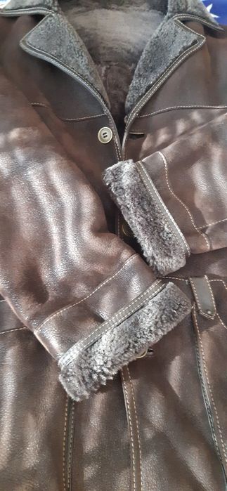 Недорого мужская натуральная дублёнка,52 размер