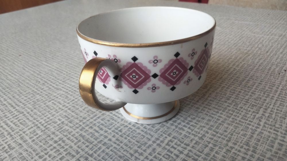 Продам чашку ГДР