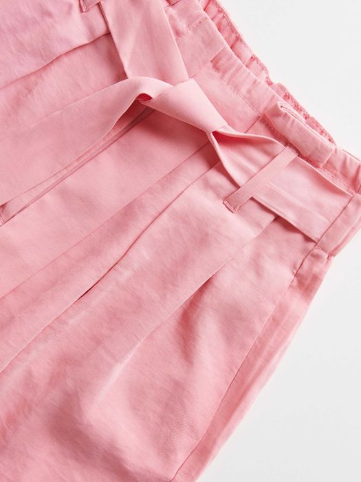 Szorty z EcoVero Szorty typu paperbag Wiskoza Wysoki stan, nowe, r.44