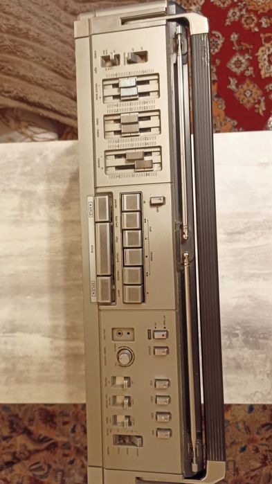 Магнитола Sharp 9494 Япония