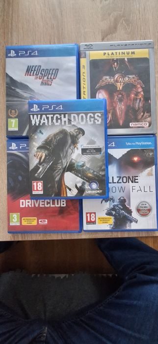 4 Play station gry