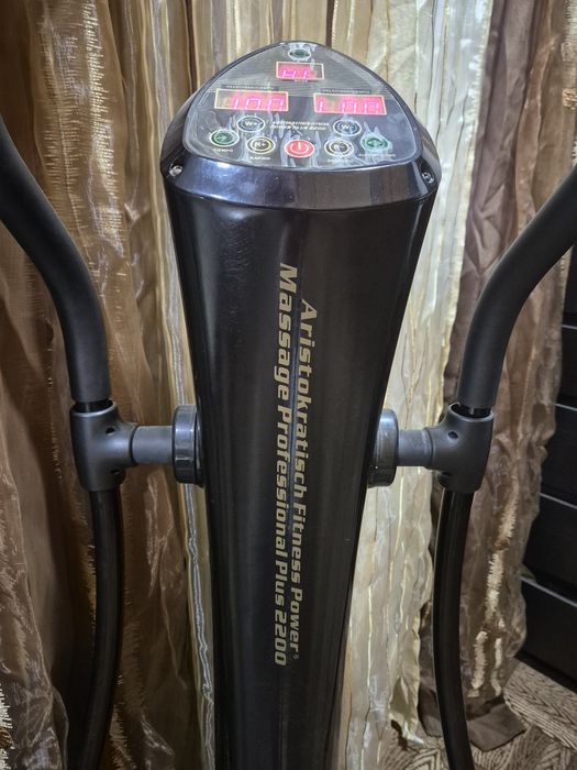 Plataforma vibratória.Aristokratisch Fitness Power Massage Professional Plus 2200