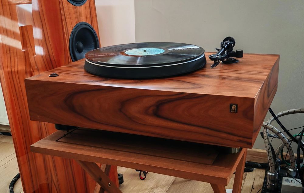 Acoustic research Gramofon