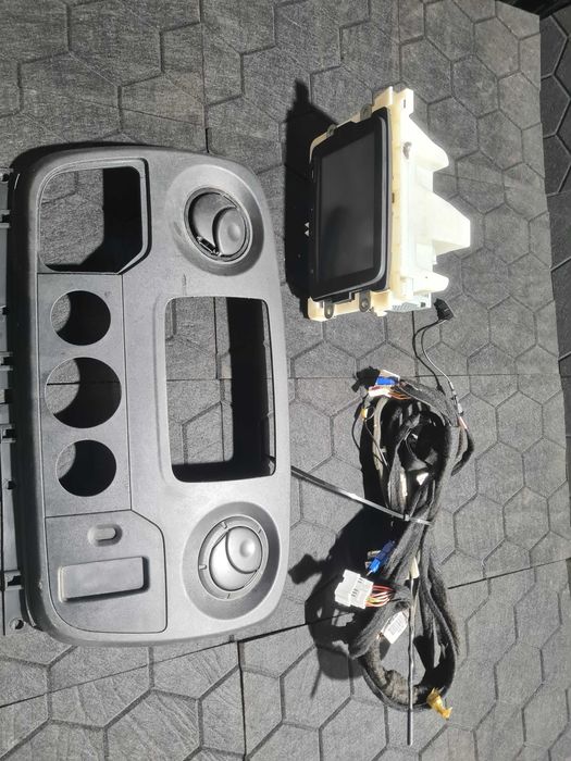 Renault Master III 2.3 radio nawigacja ekran wiązka antena Movano 17R