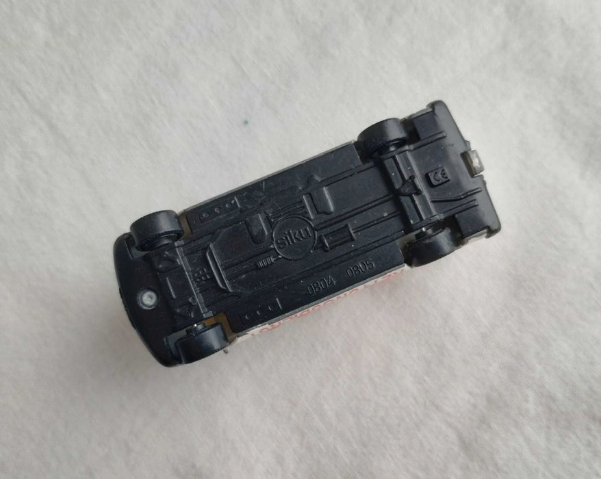 Siku Mercedes - Karetka Ambulans