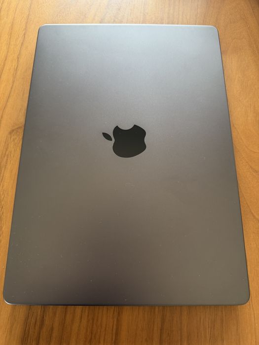 Macbook Pro 14” M4 - 16GB Ram - 512GB SSD