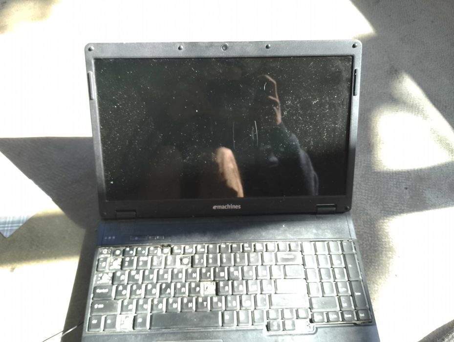 Emachines e728 под разбор