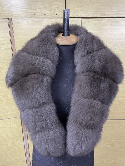 Опушка з натурального хутра песця