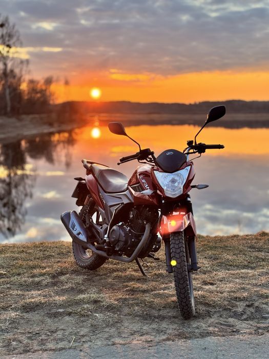 Продам ліфан 200