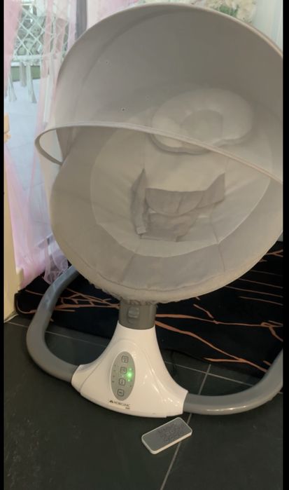 Espreguiçadeira de Bebé com Balanço Automática