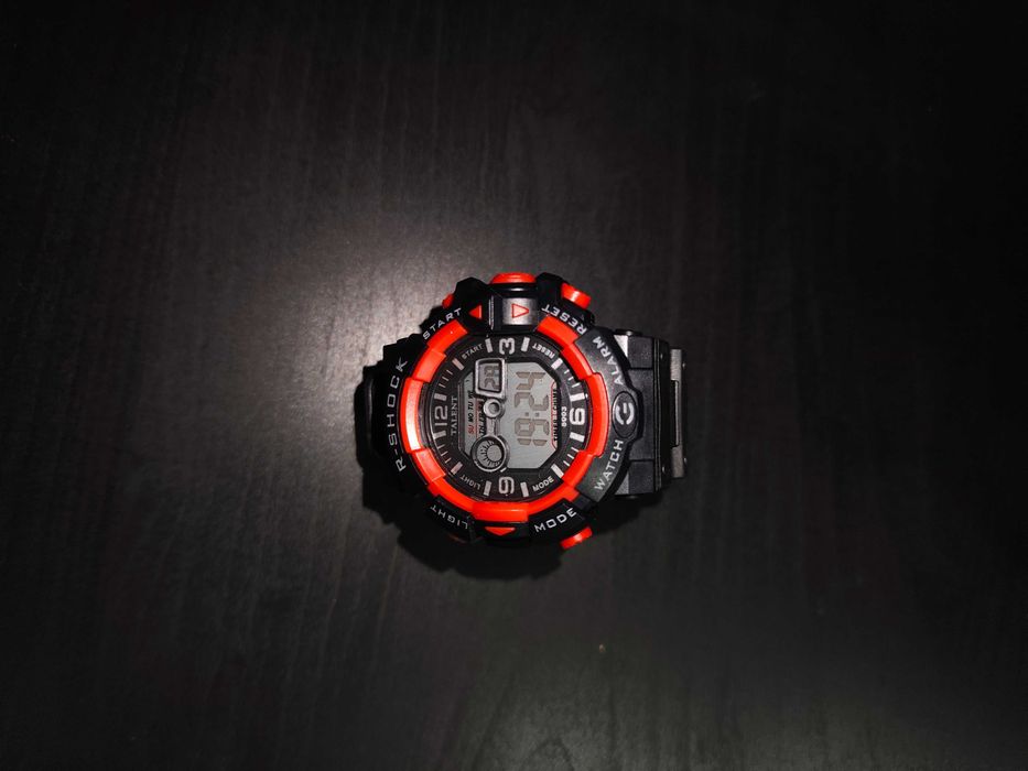 Relógio R-SHOCK desportivo á prova de agua (vermelho e preto)