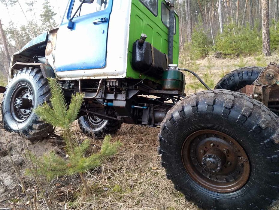 Трактор переломка.