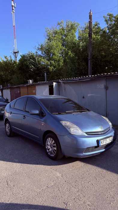 Продум toyota prius 20