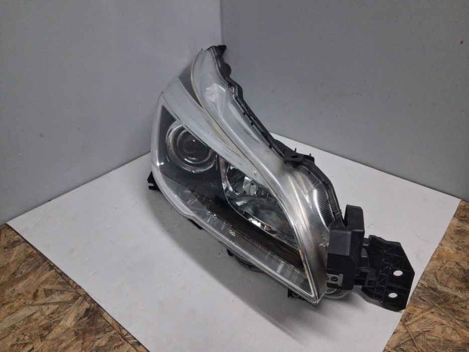Lampa Subaru Outback V 5 Prawa