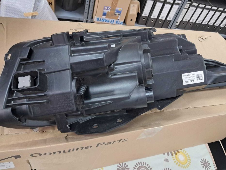 Farol Esquerdo Kia Ceed SW 2022