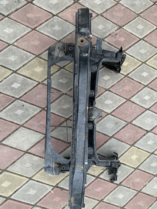 Підсилювач бампера  бмв є 90, 91