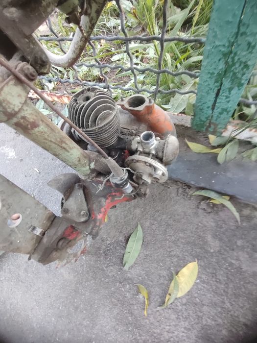 Продам дві бензопили дружба