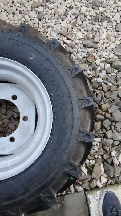 Koło ursus c -360 4 x 4 c -330 4x4 ciągnik sam