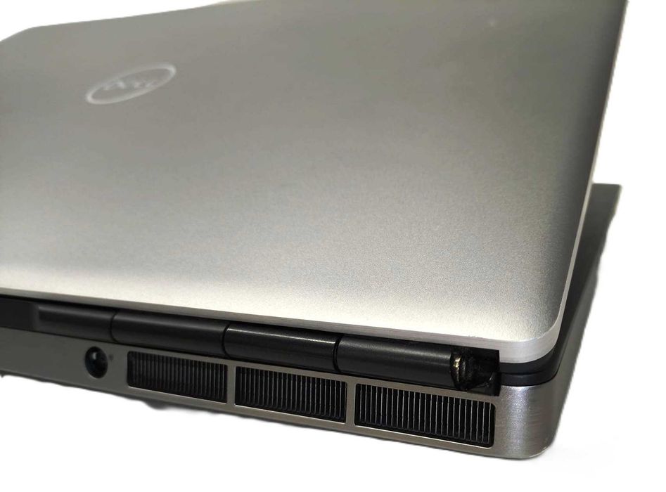 Laptop BIZNESOWY do pracy WorkStation DELL Precision 7760 17,3" XEON 6 rdzeni W-11855M 32GB DDR4 1TB RTX A3000 6GB Windows 11 FV VAT 23% GWARANCJA